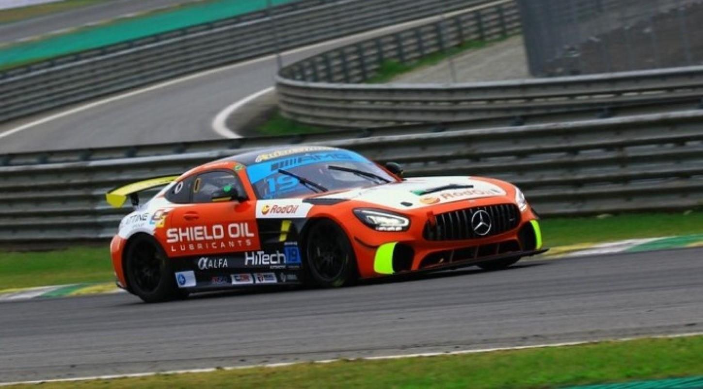 Enzo Gianfratti vence no Velocitta e é campeão da AMG Cup Brasil