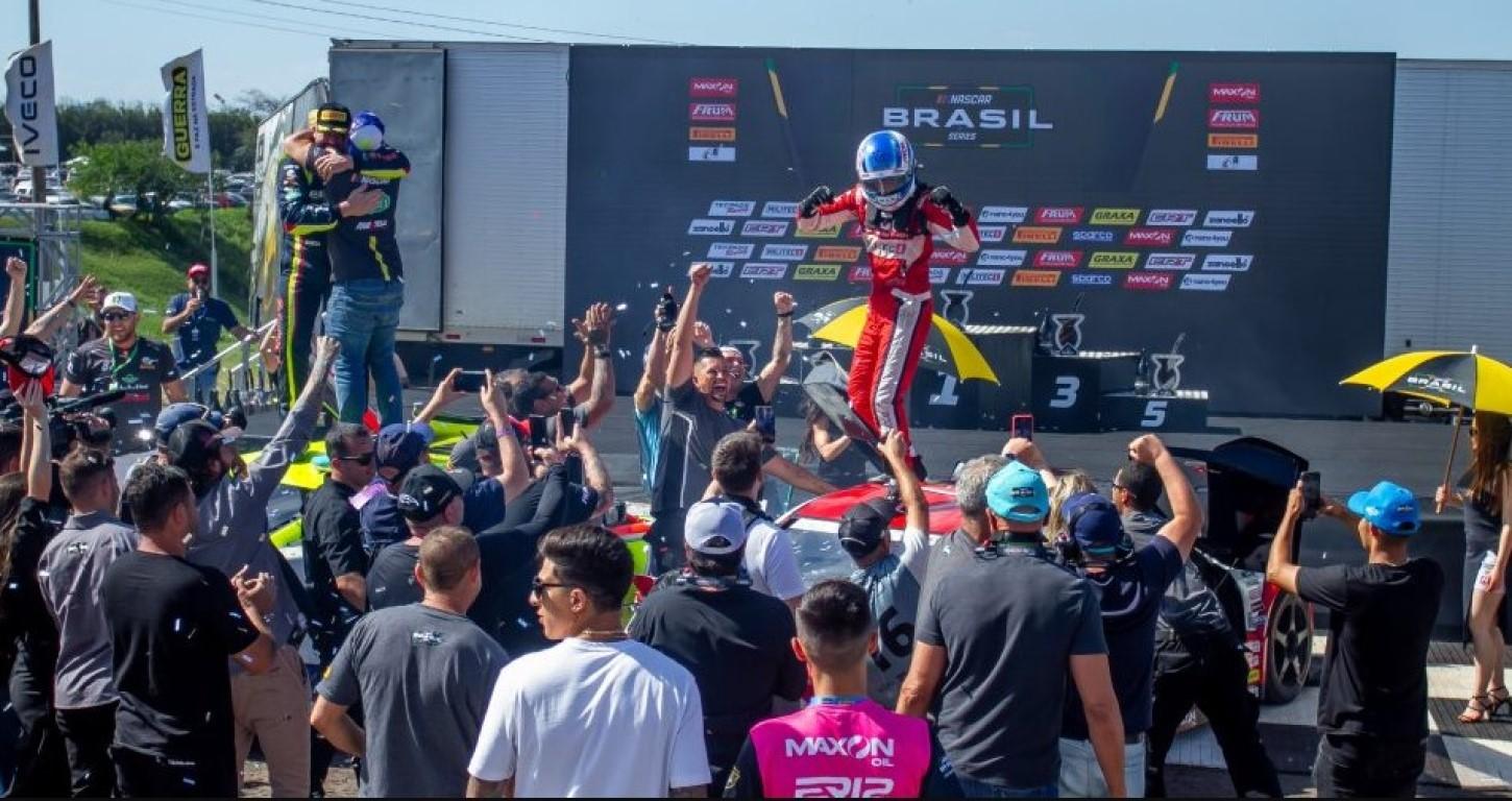 Nascar Brasil: Campeões são confirmados nas últimas voltas em Tarumã