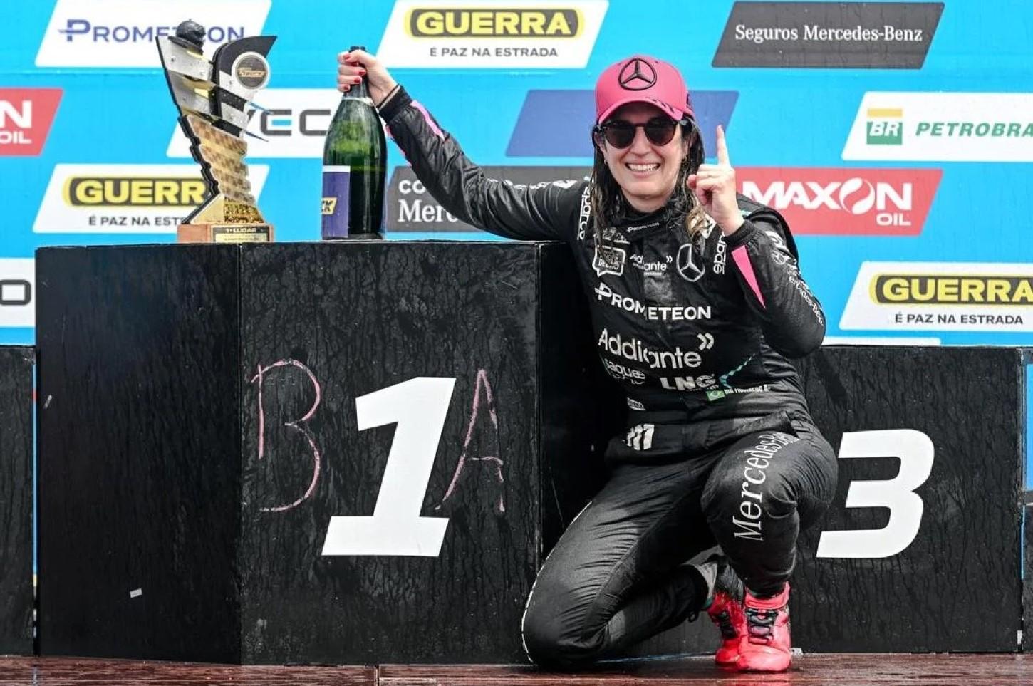 Bia Figueiredo faz história e é primeira mulher campeã na Copa Truck.