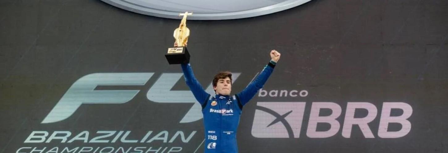 Matheus Comparatto é o campeão da Fórmula 4 Brasil em 2024