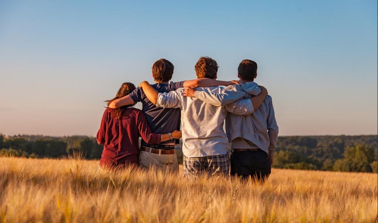 Quem tem um amigo, entende o valor de uma amizade.